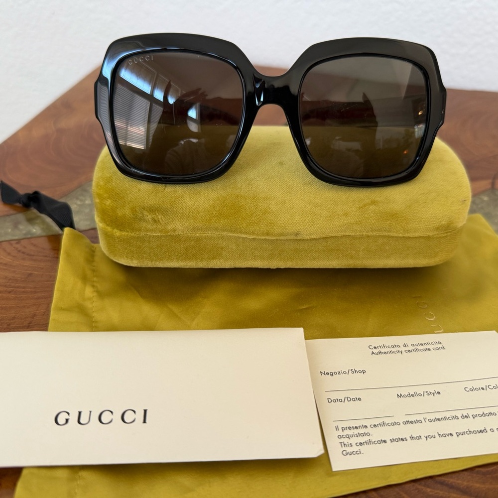 Gucci Women's Black Sunglasses